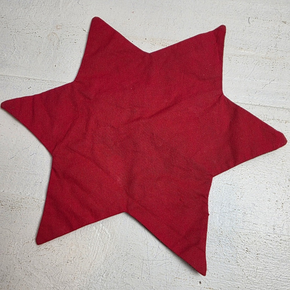 Vintage Handmade Quilted 6 point Star Decor Red Gold Christmas Holiday Ornaments - Picture 5 of 5